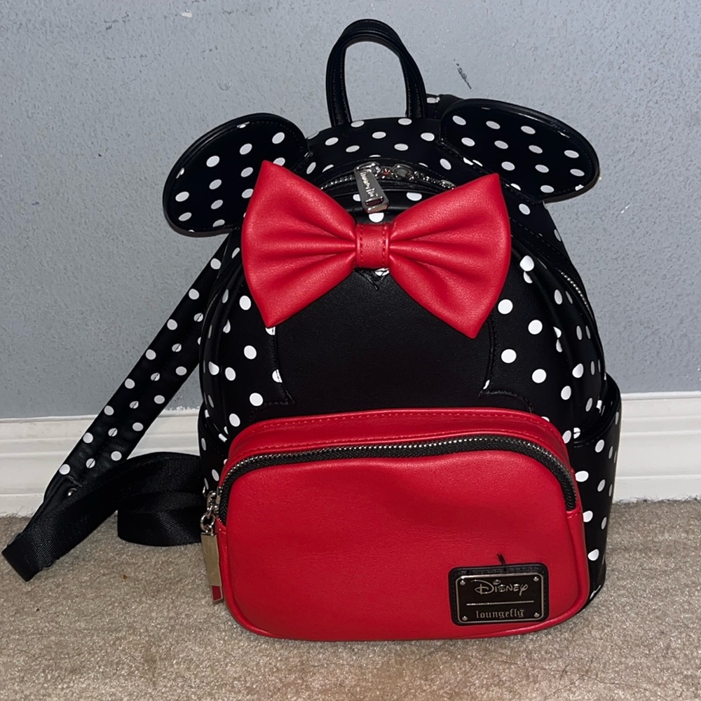 Lightly used Minnie Mouse loungefly backpack
